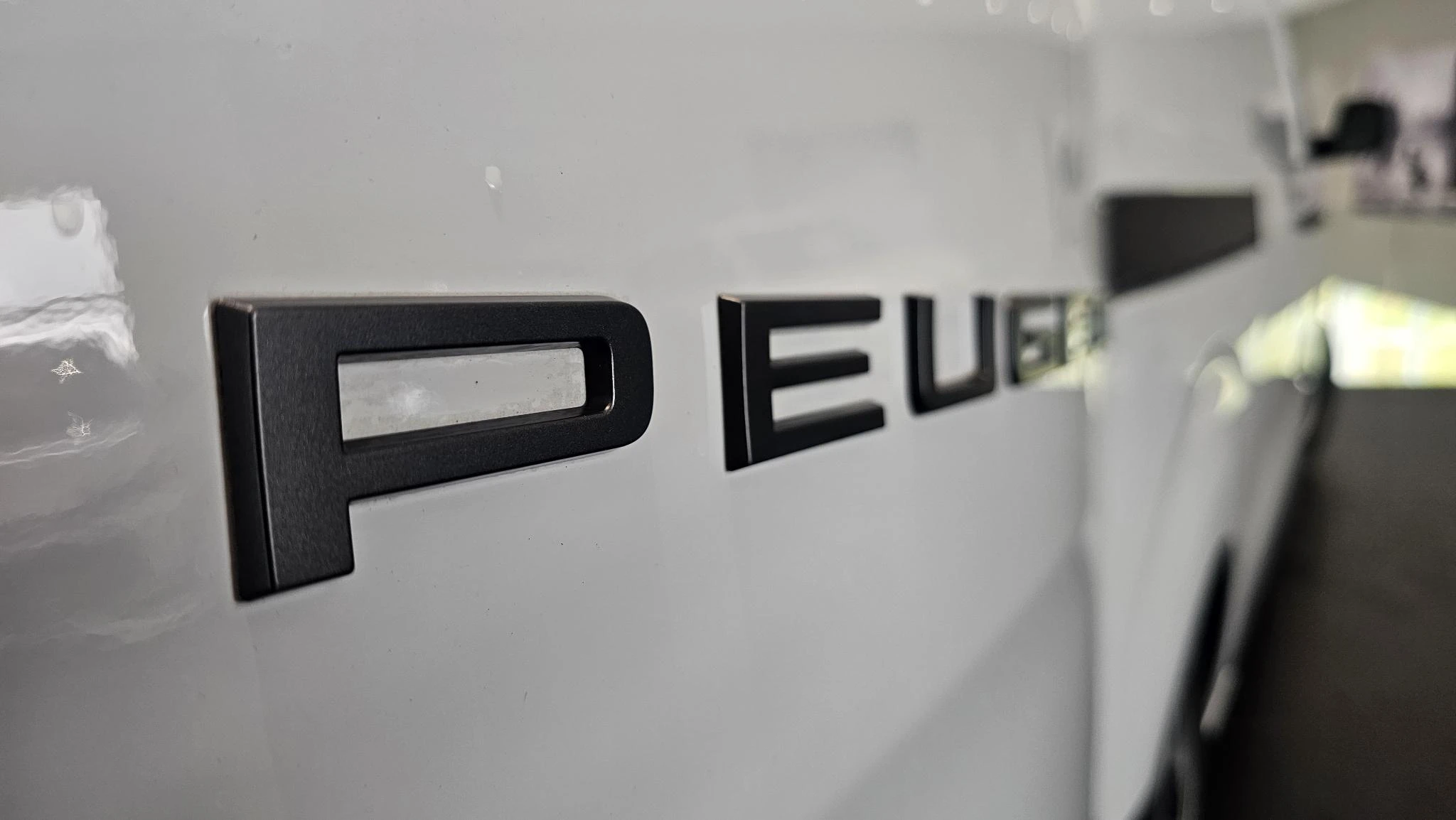 Peugeot-e-Expert-image-24