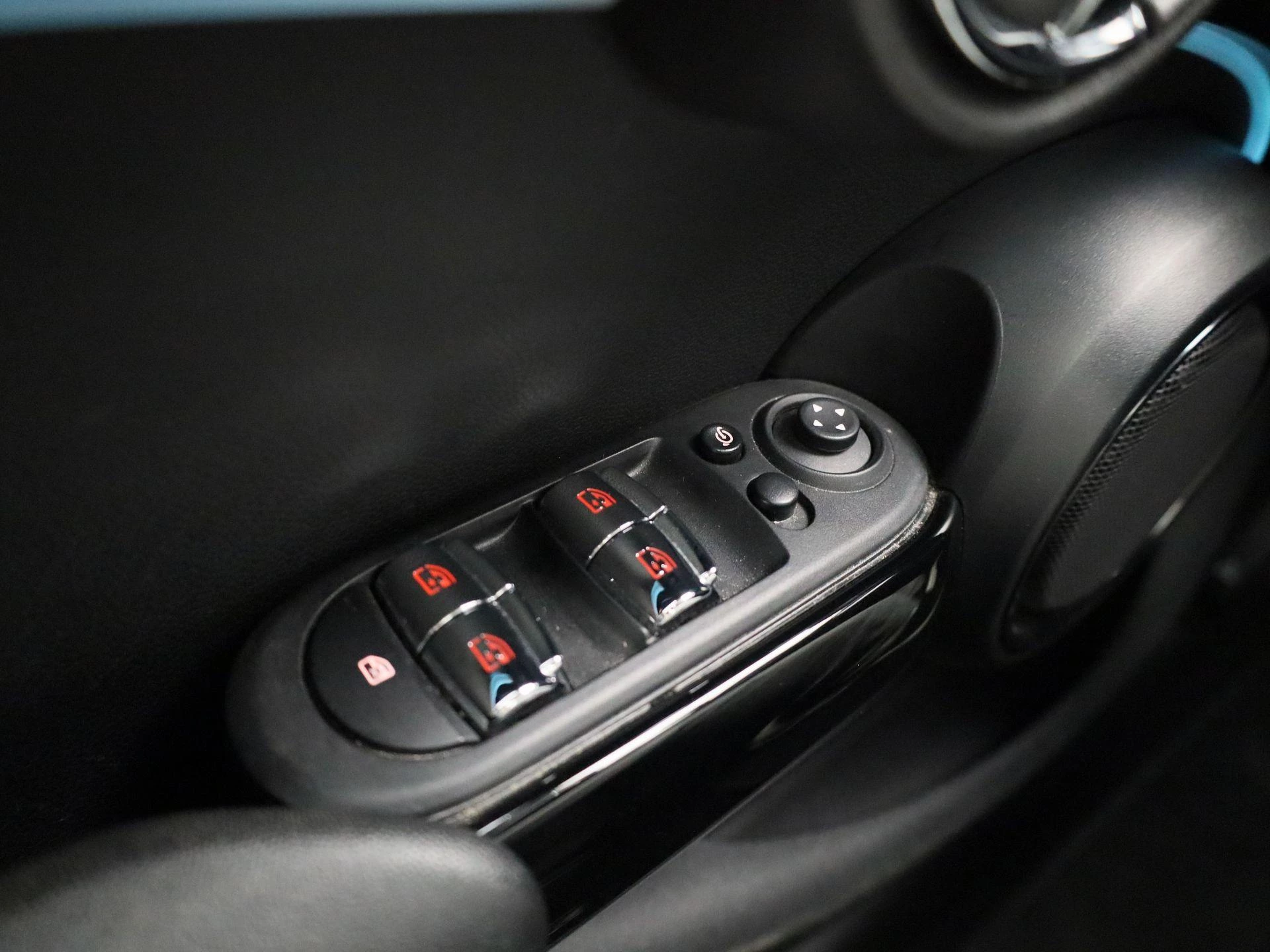 MINI-Cooper S-image-21