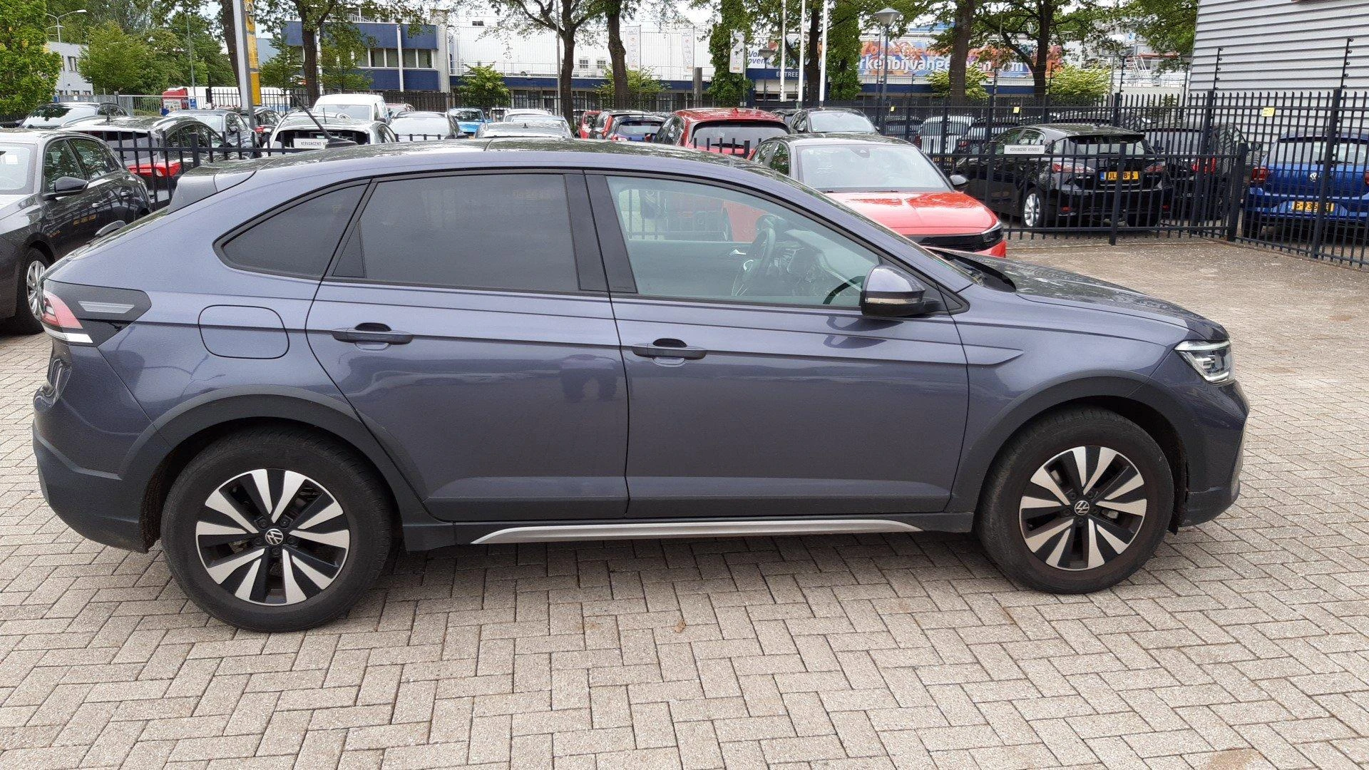 Volkswagen-Taigo-image-5