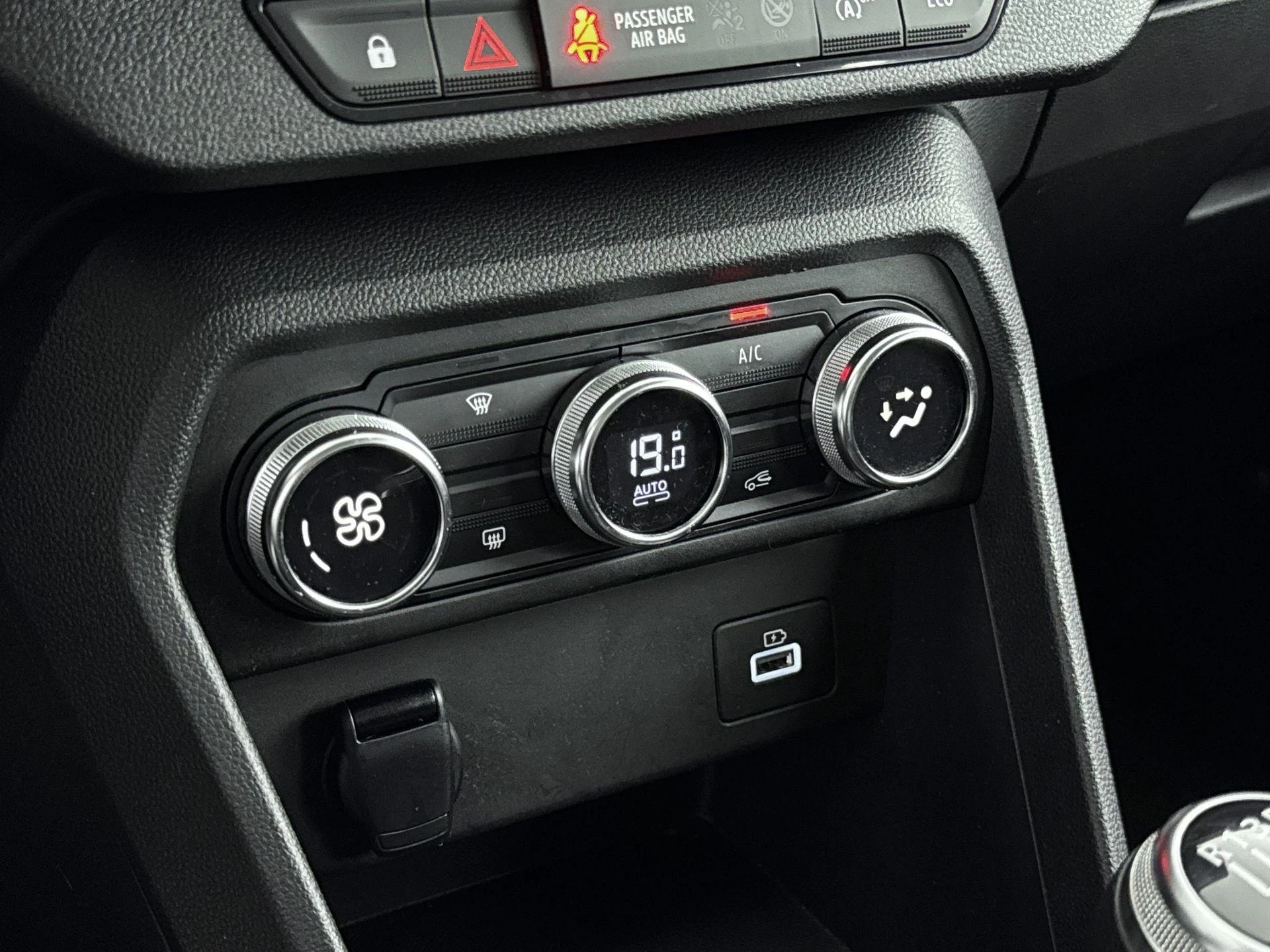 Dacia-Sandero Stepway-image-23