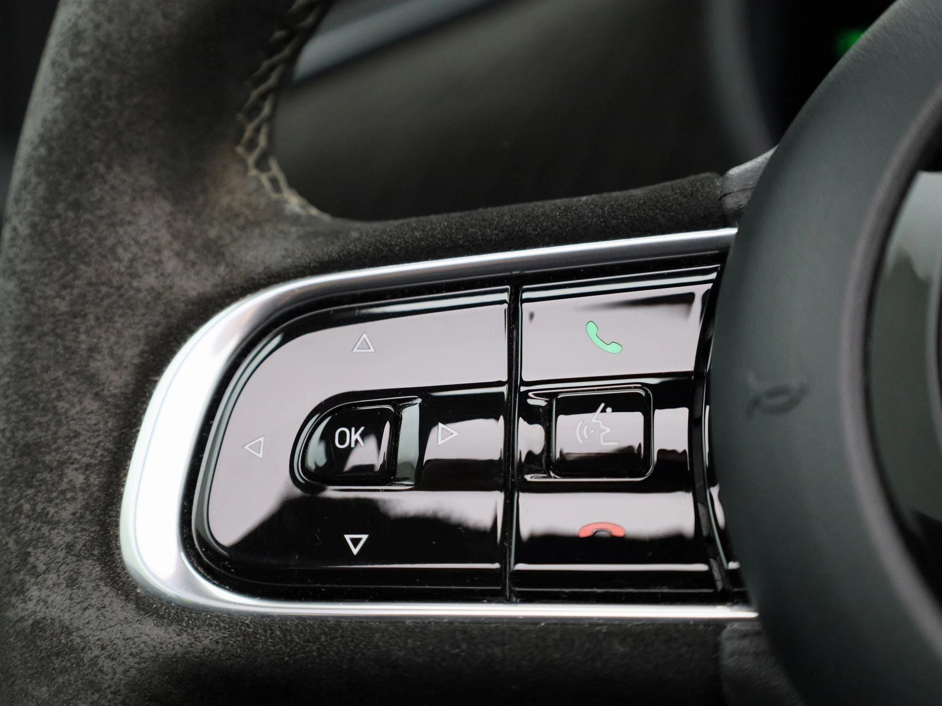 Abarth-500C-image-18