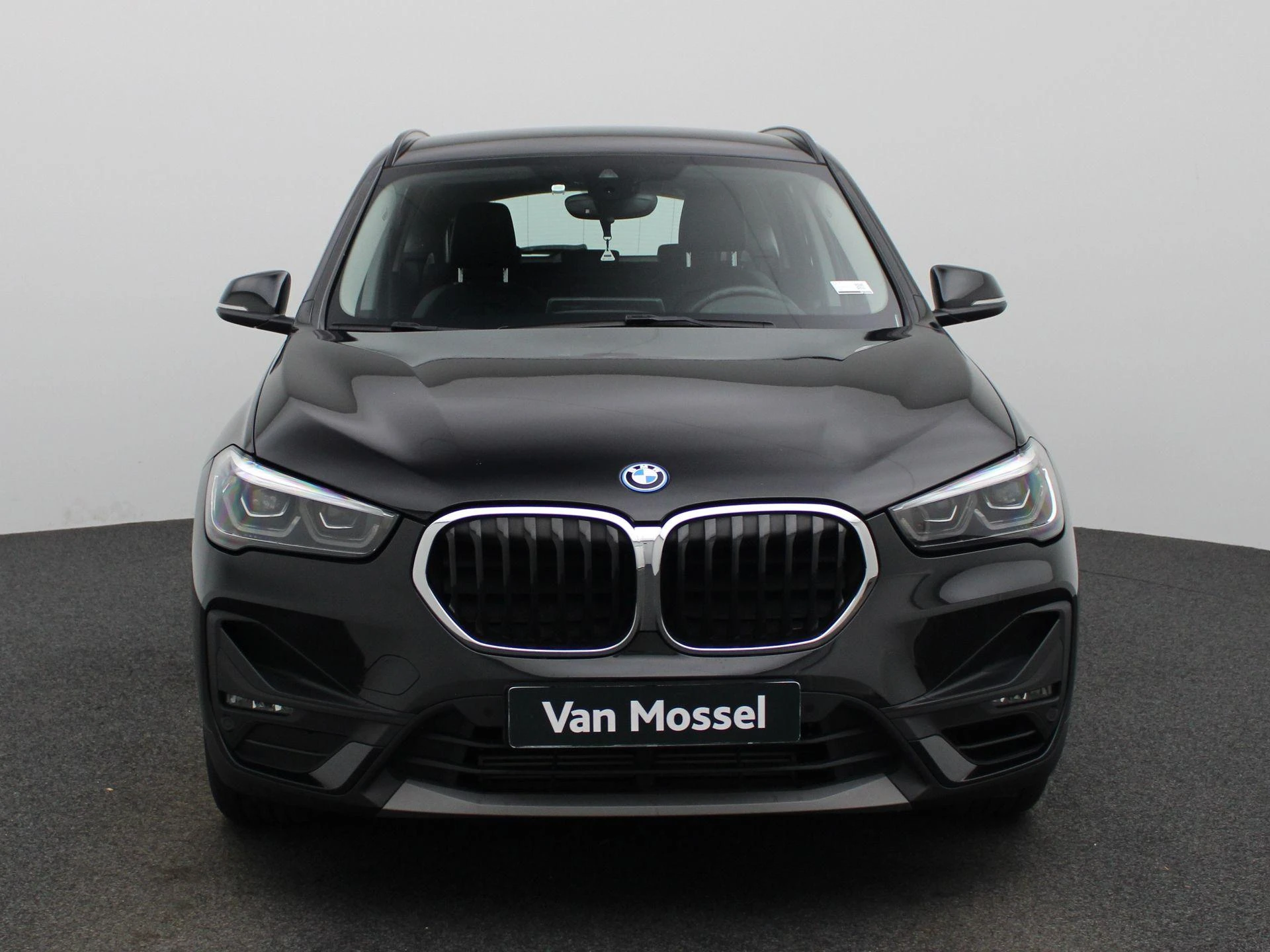 BMW-X1-image-2