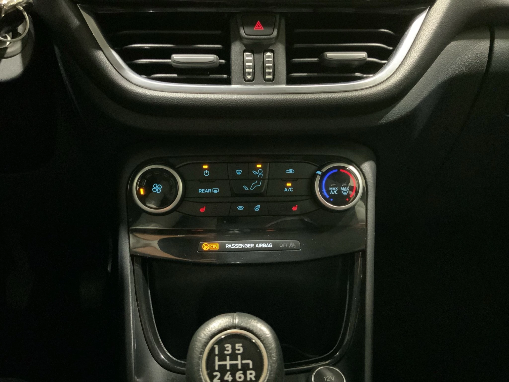 Ford Puma Cool &Connect | LED | Winter-Paket
