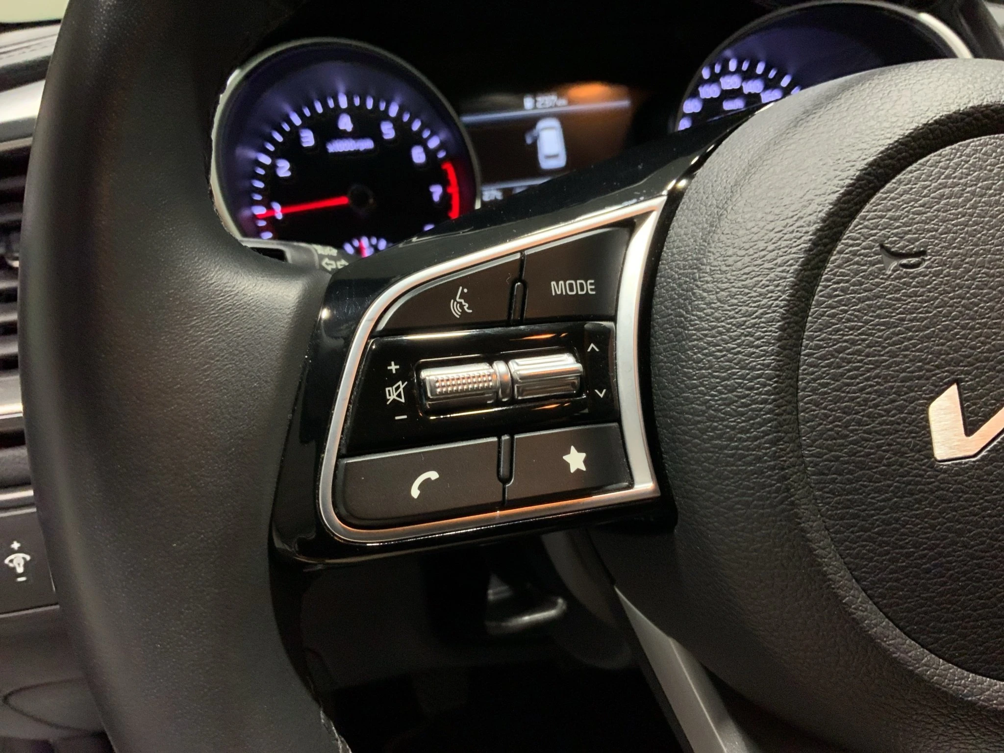 Kia-Ceed Sportswagon-image-19