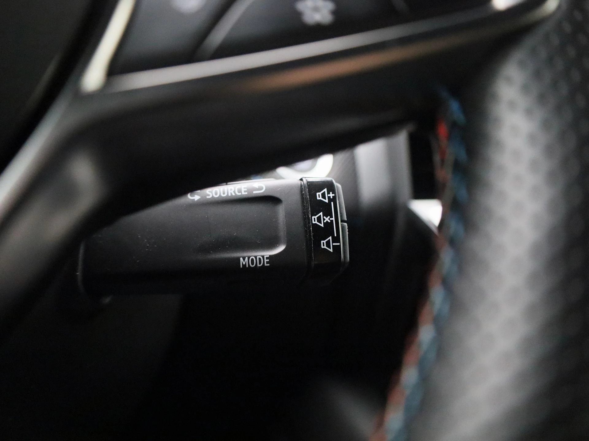 Renault-Captur-image-21