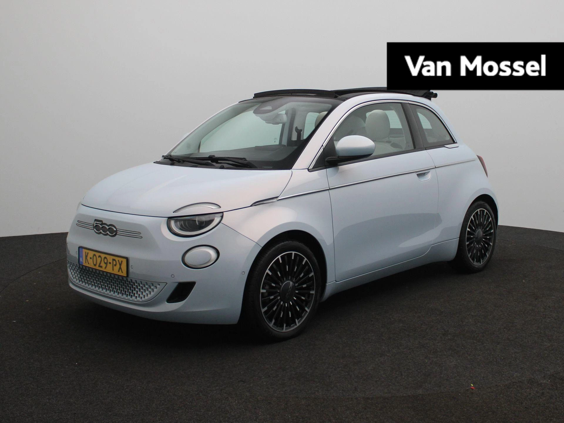 Fiat-500C-image-0