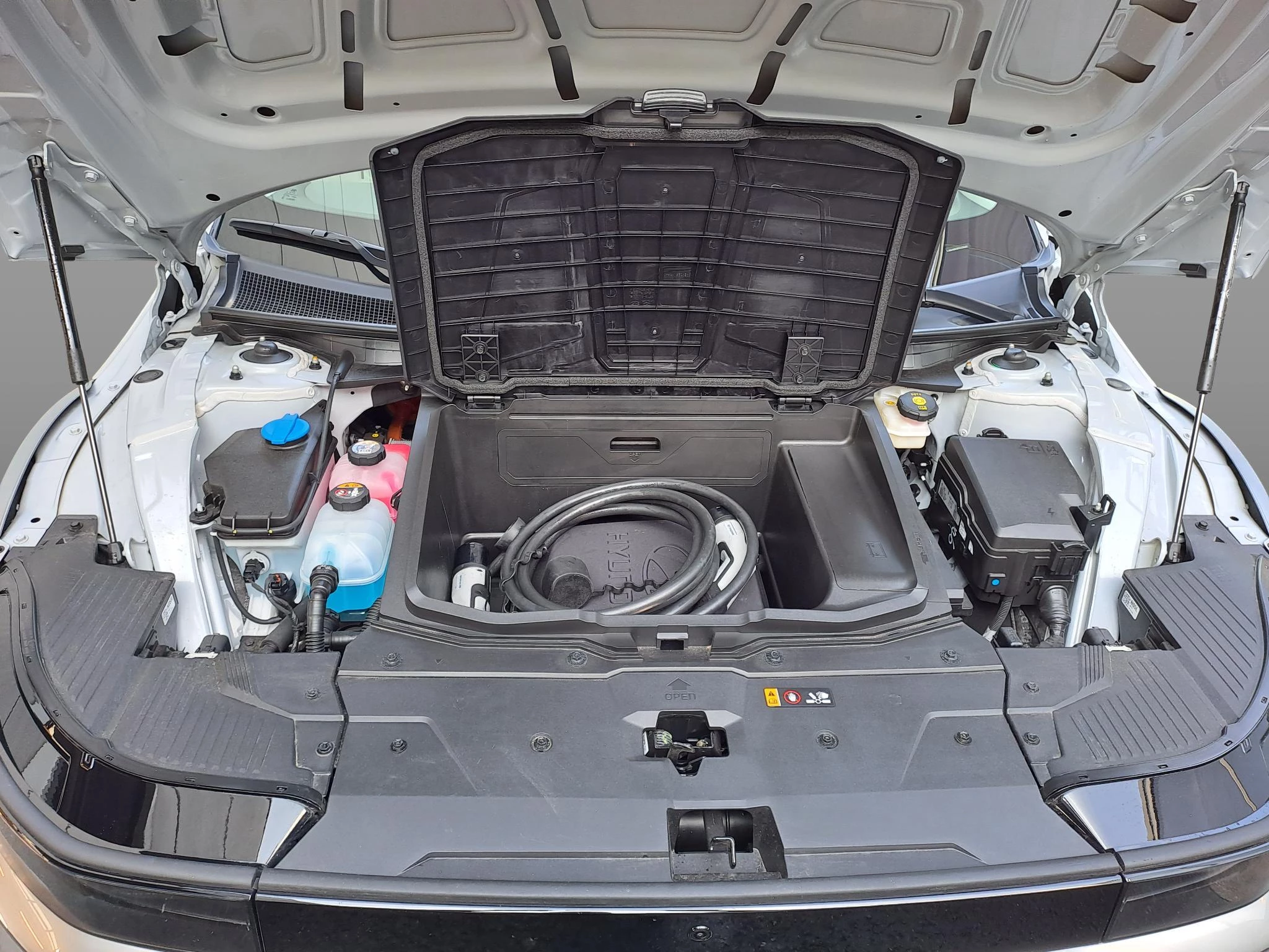 Hyundai-IONIQ 5-image-30