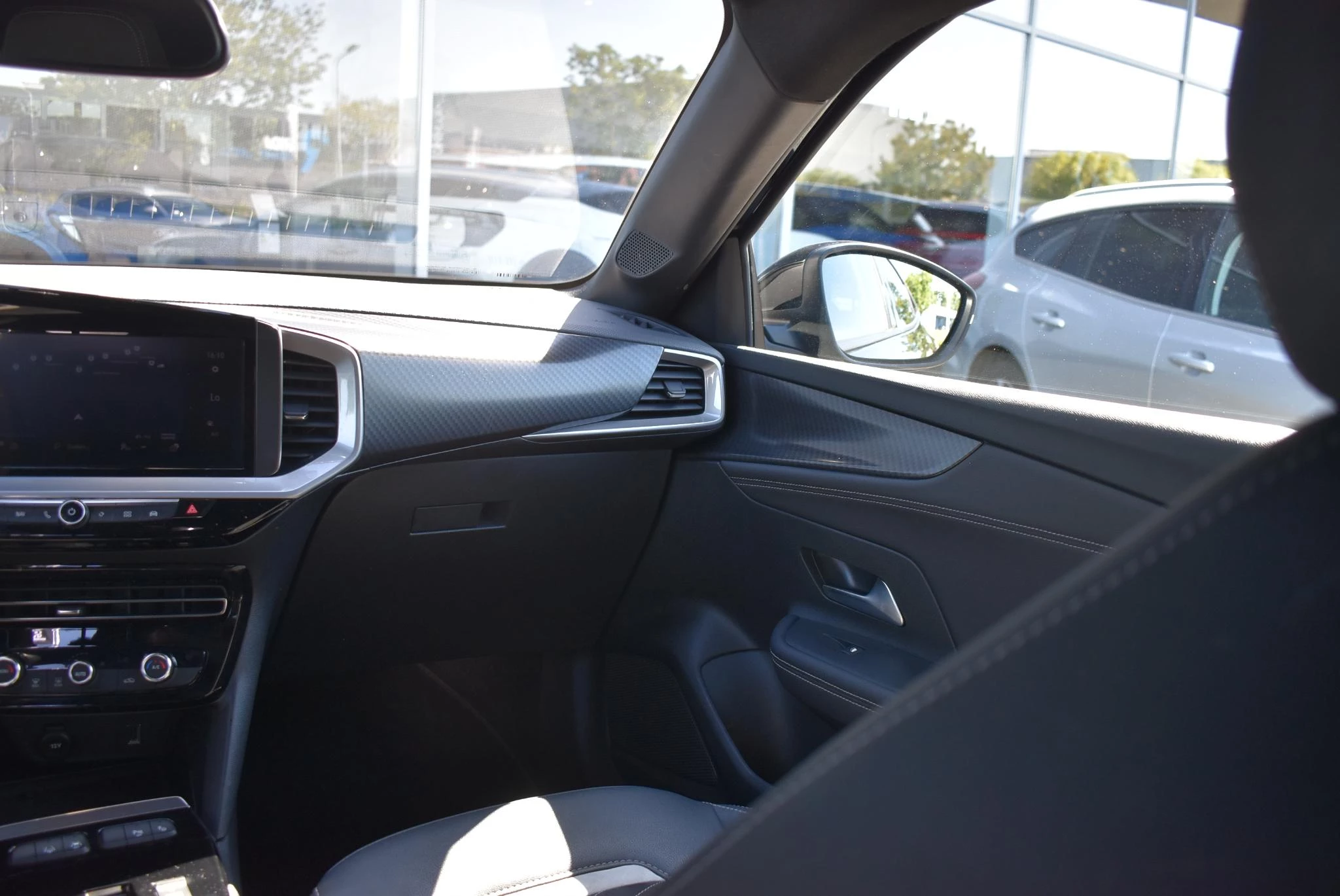 Opel-Mokka-e-image-39