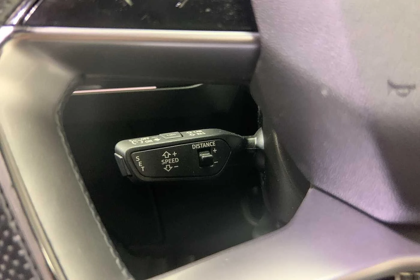 Audi-Q4 e-tron-image-18