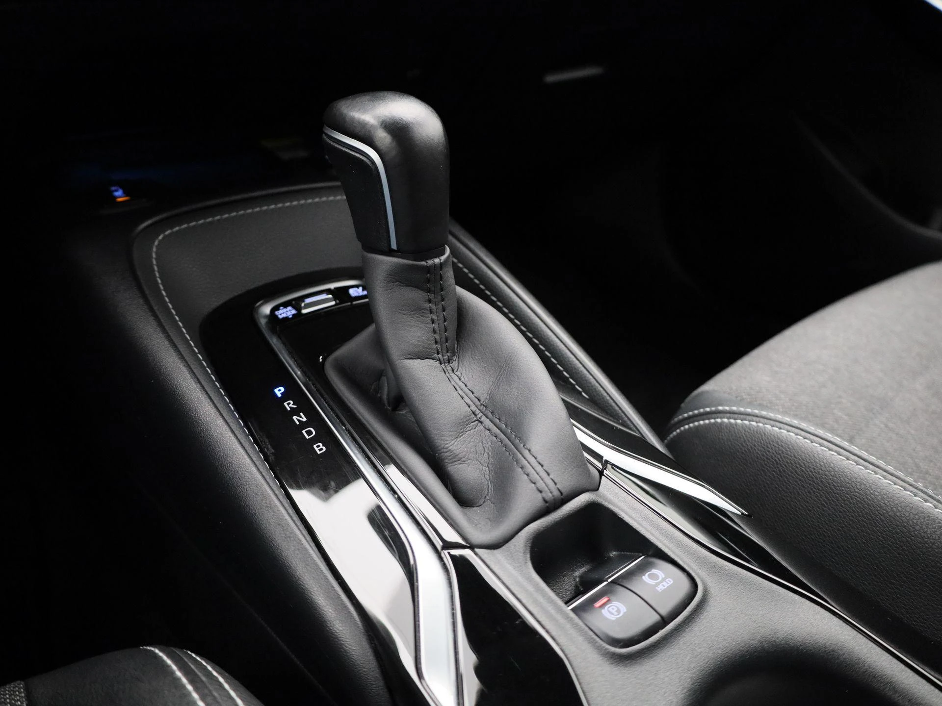 Toyota-Corolla Touring Sports-image-23