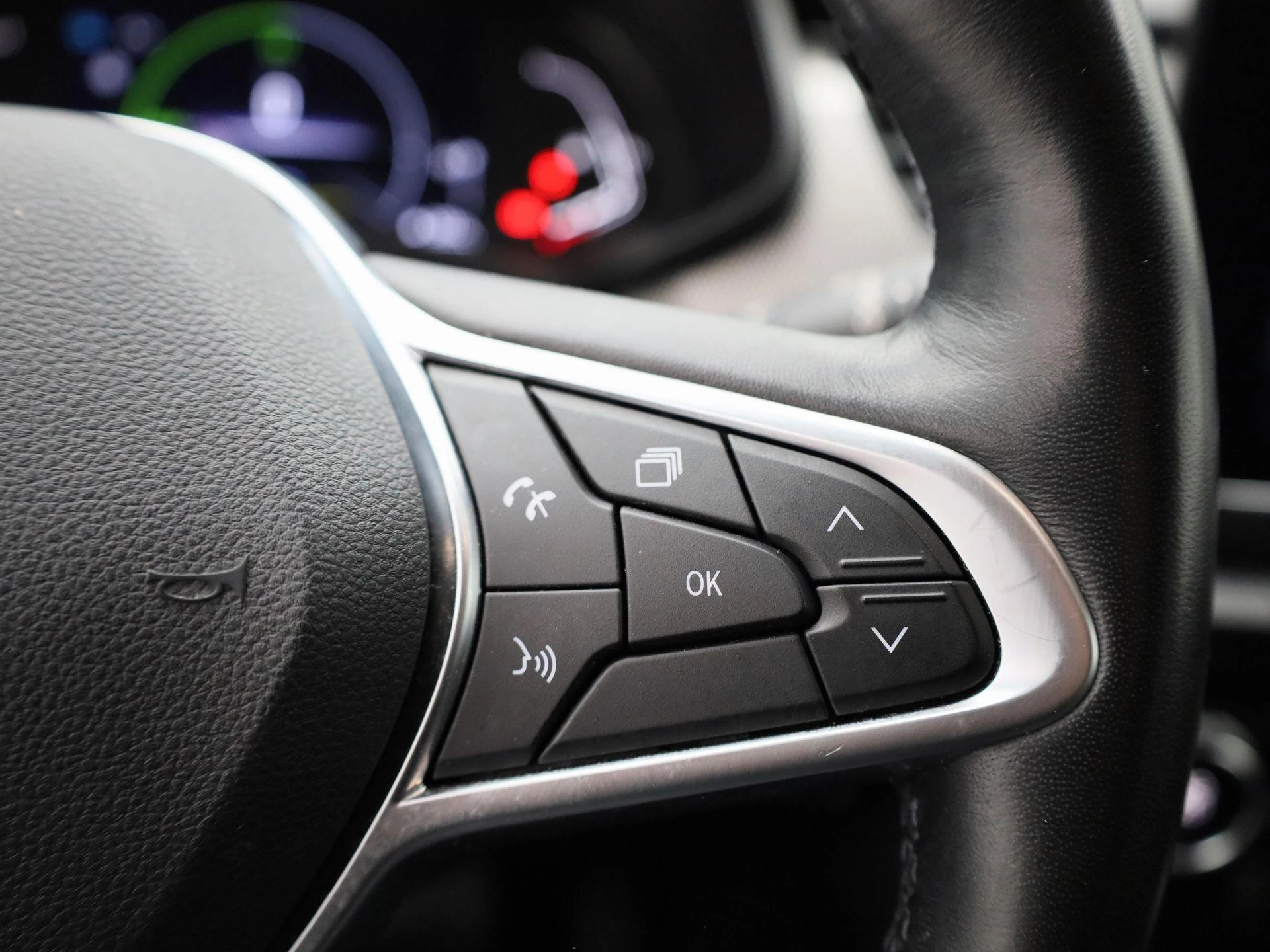 Renault-Arkana-image-22