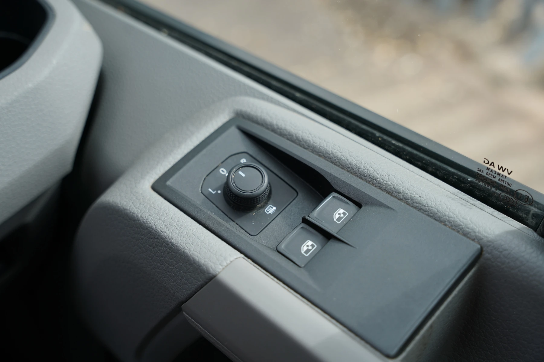 Volkswagen-Crafter-image-16