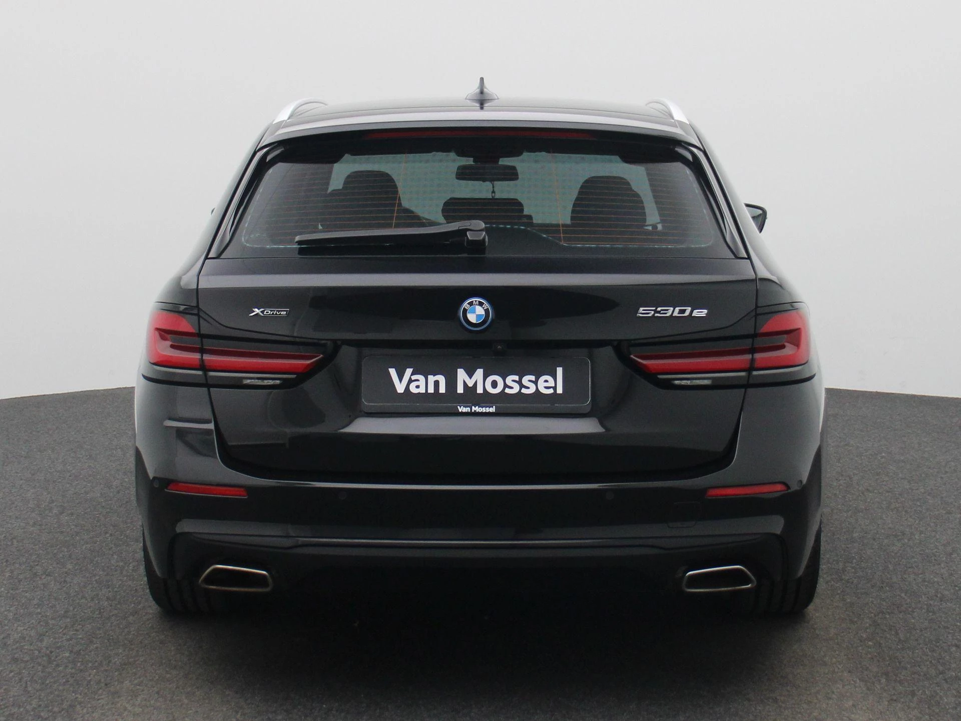 BMW-5 Serie-image-4