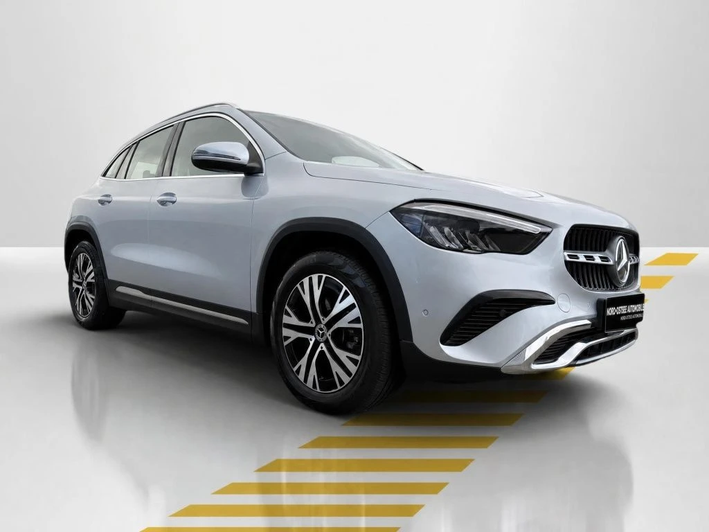 Mercedes-Benz-GLA 200 d-image-15