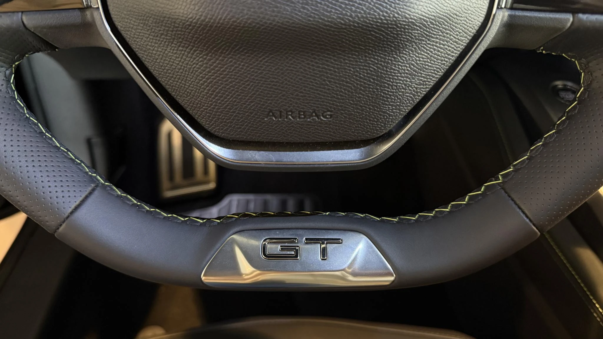 Peugeot-e-308-image-4