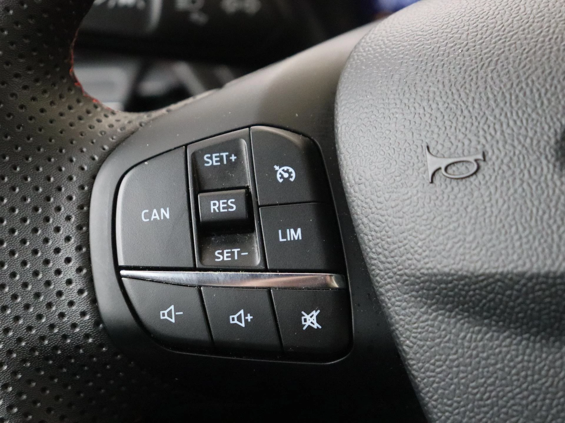 Ford-Puma-image-16