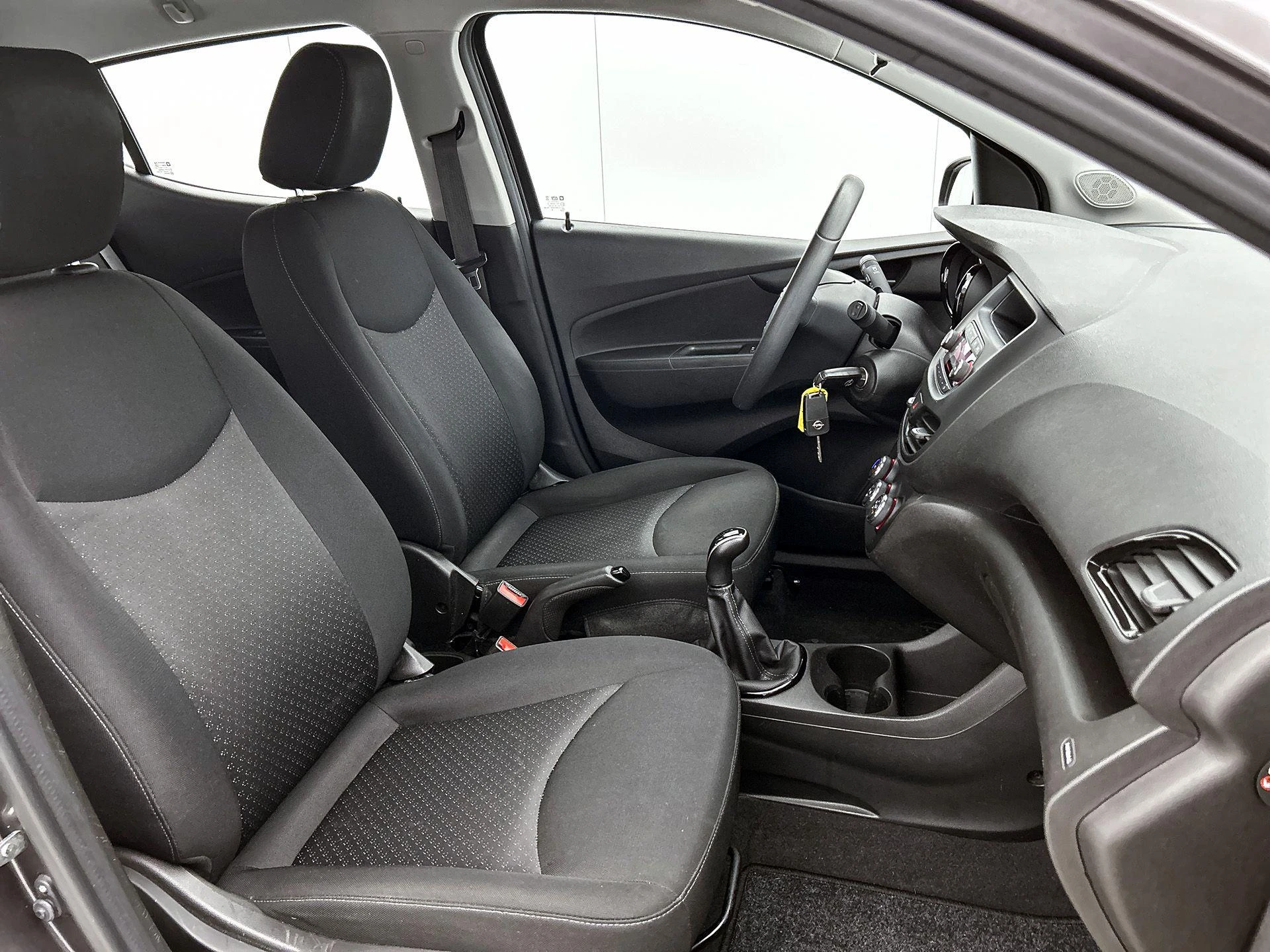 Opel-KARL-image-29