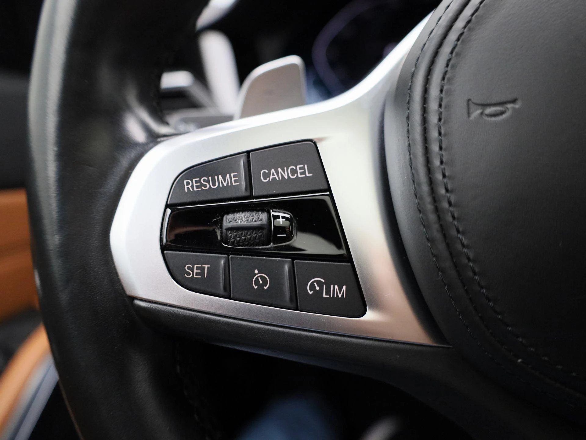 BMW-3 Serie-image-21