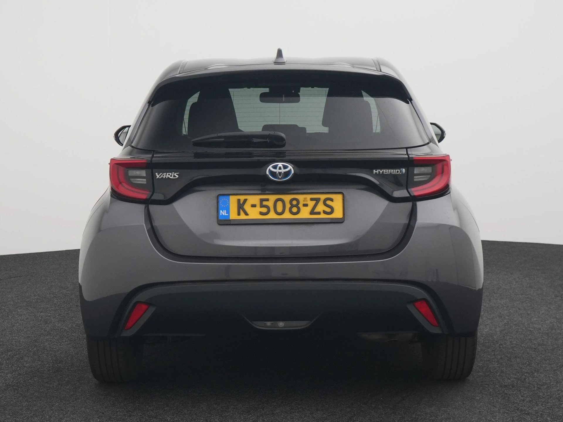 Toyota-Yaris-image-4