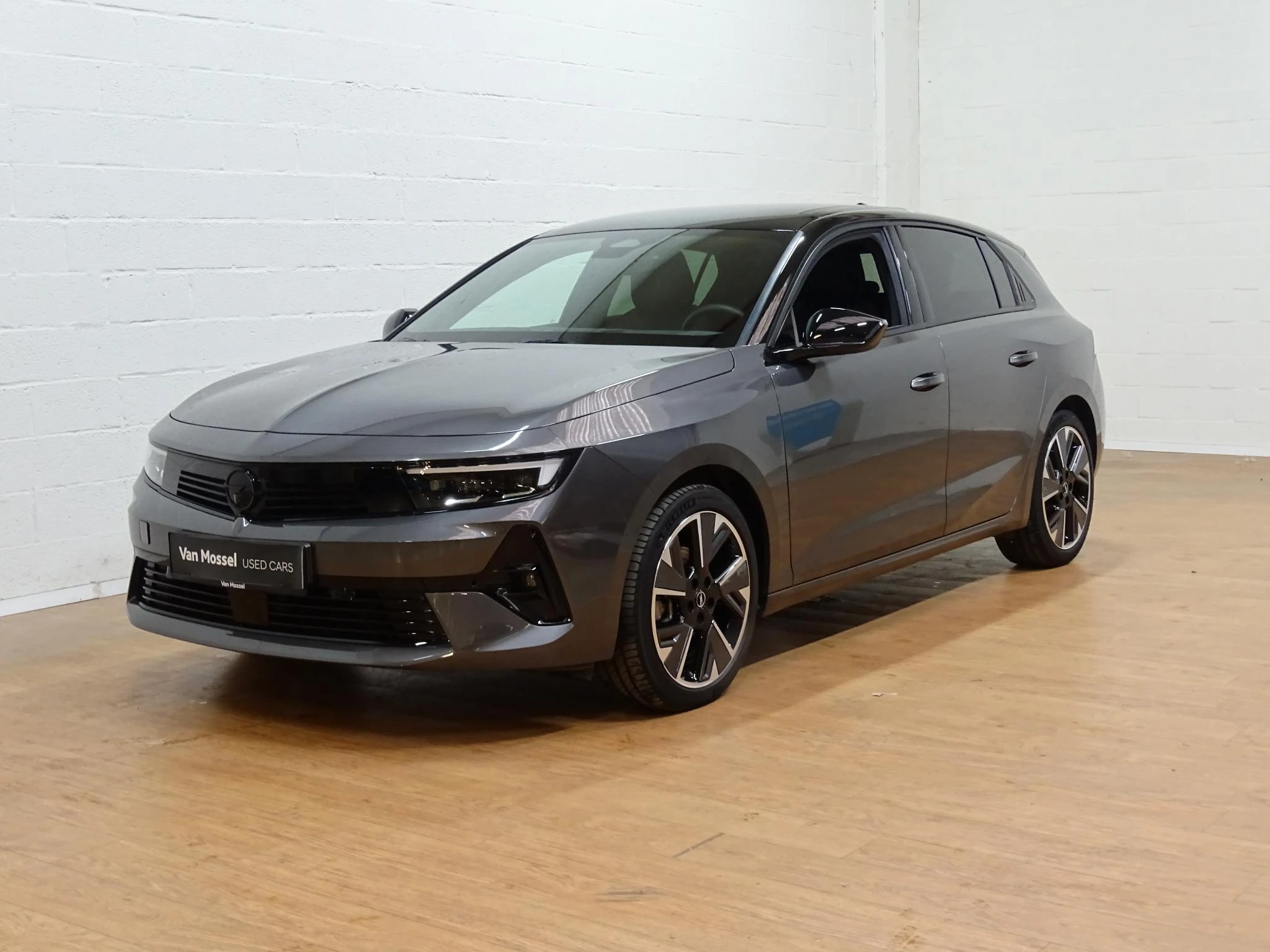 Opel-Astra-image-4