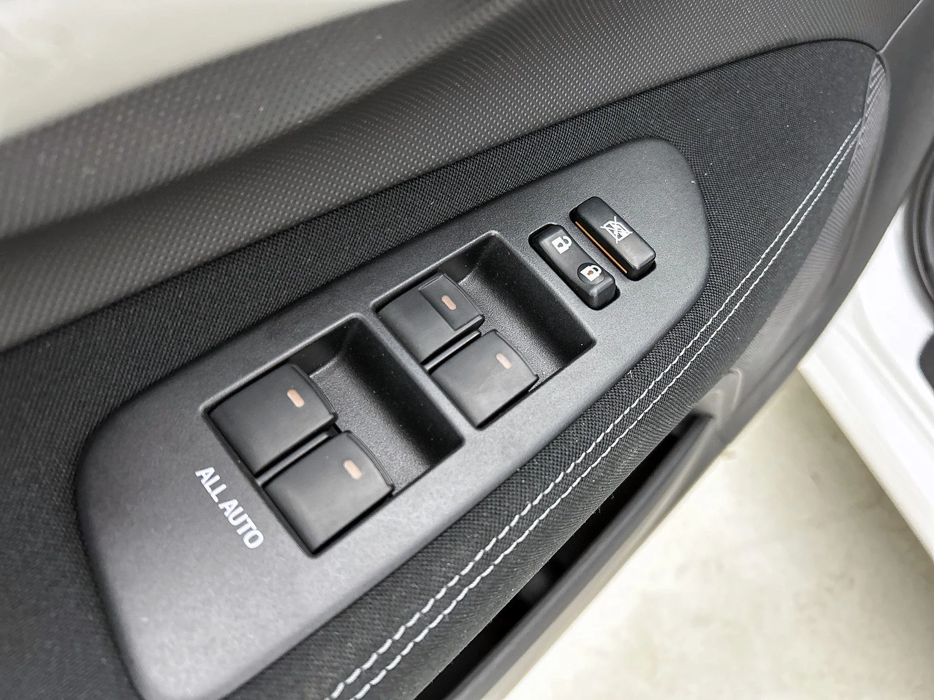 Toyota-Auris-image-31