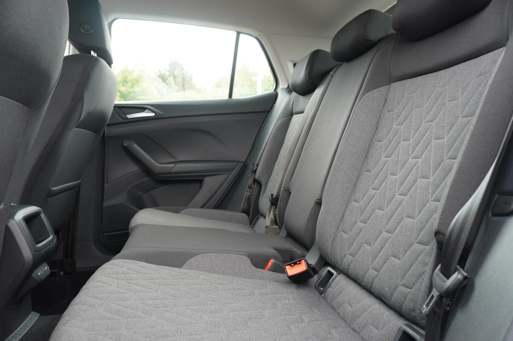 Volkswagen-T-Cross-image-9