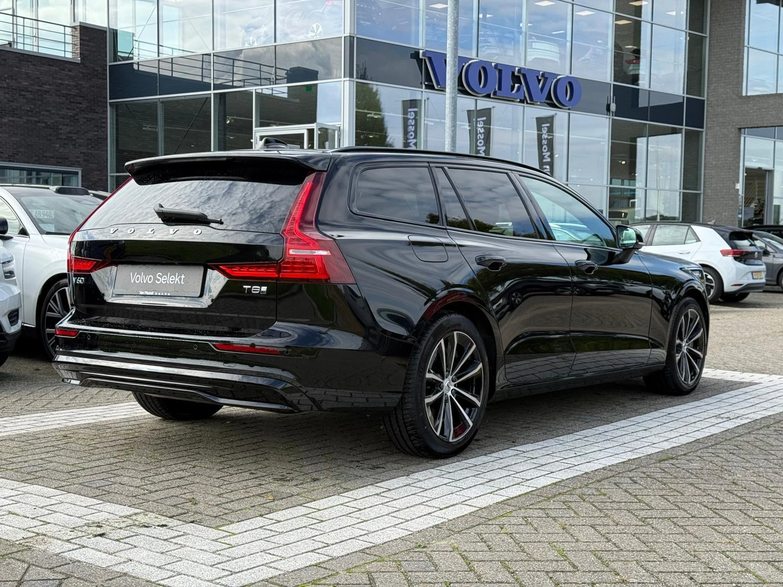 Volvo-V60-image-18