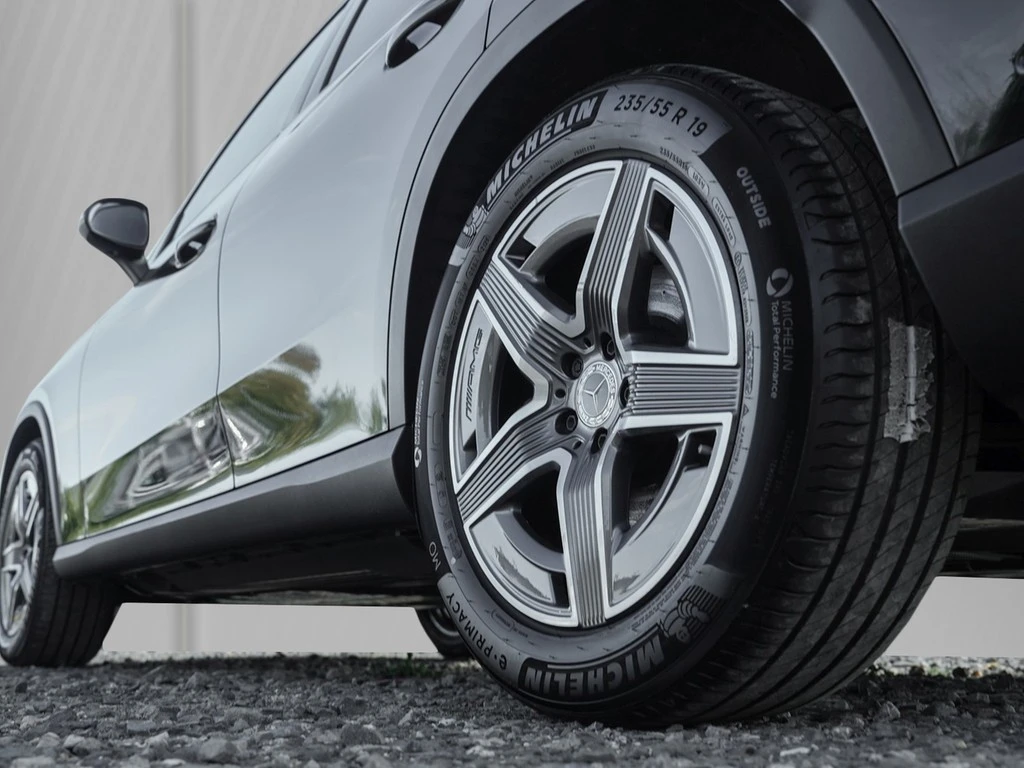 Mercedes-Benz-GLC-image-4