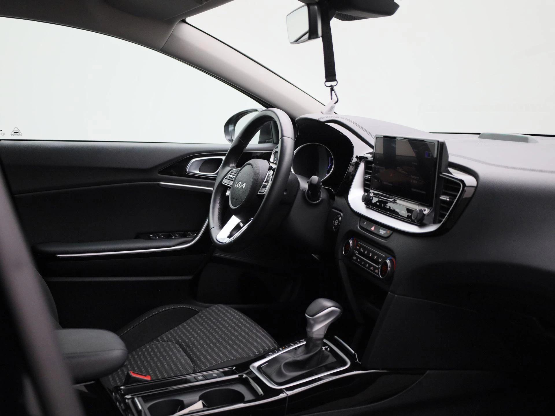 Kia-Ceed Sportswagon-image-29