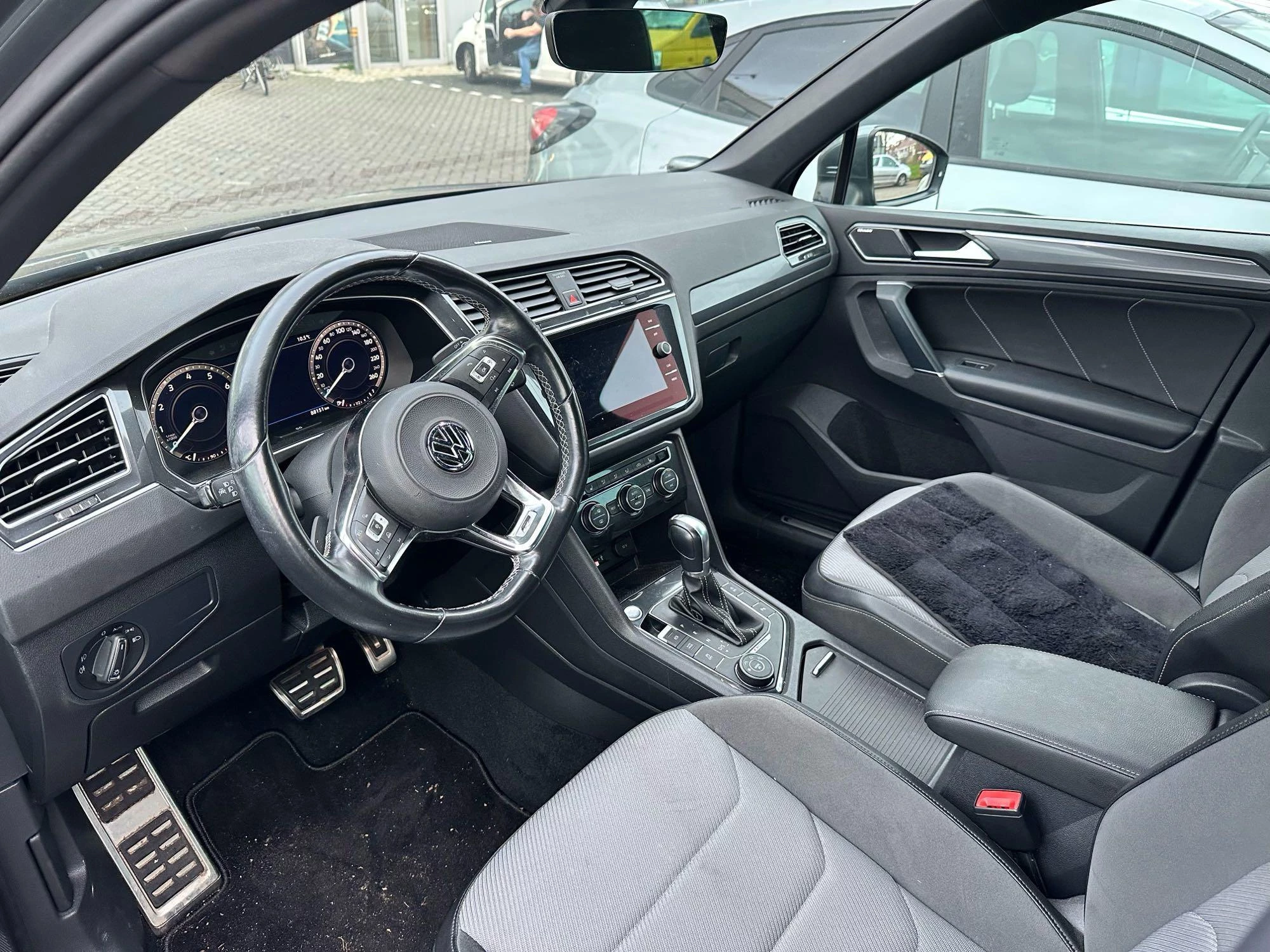 Volkswagen Tiguan 2.0 TSI 4Motion R-Line