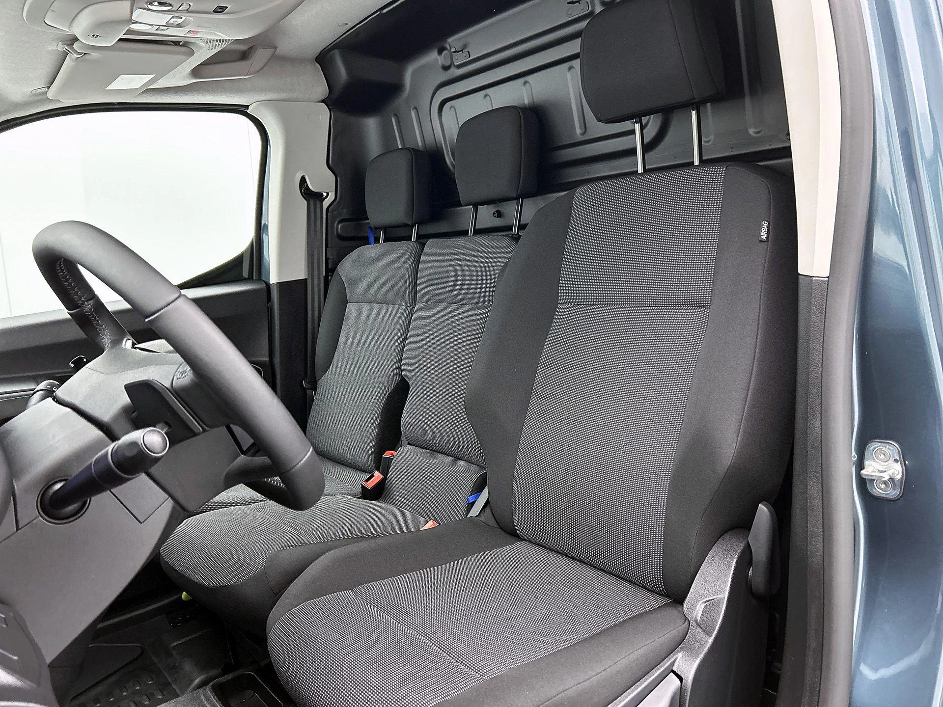 Opel-Combo-e-image-10