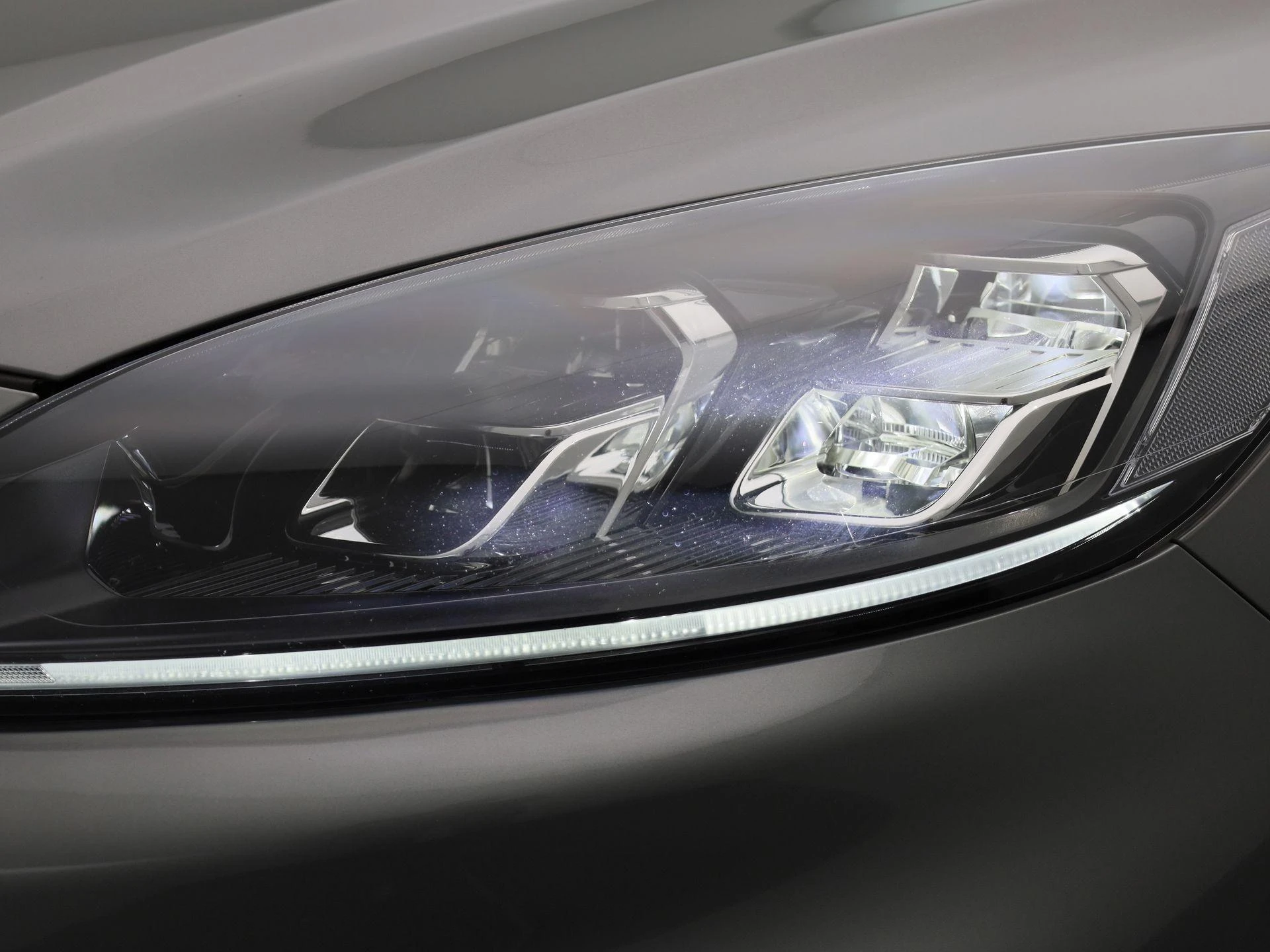 Ford-Kuga-image-15