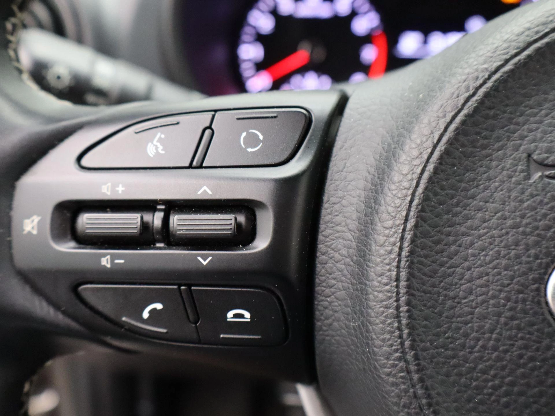 Kia-Picanto-image-24