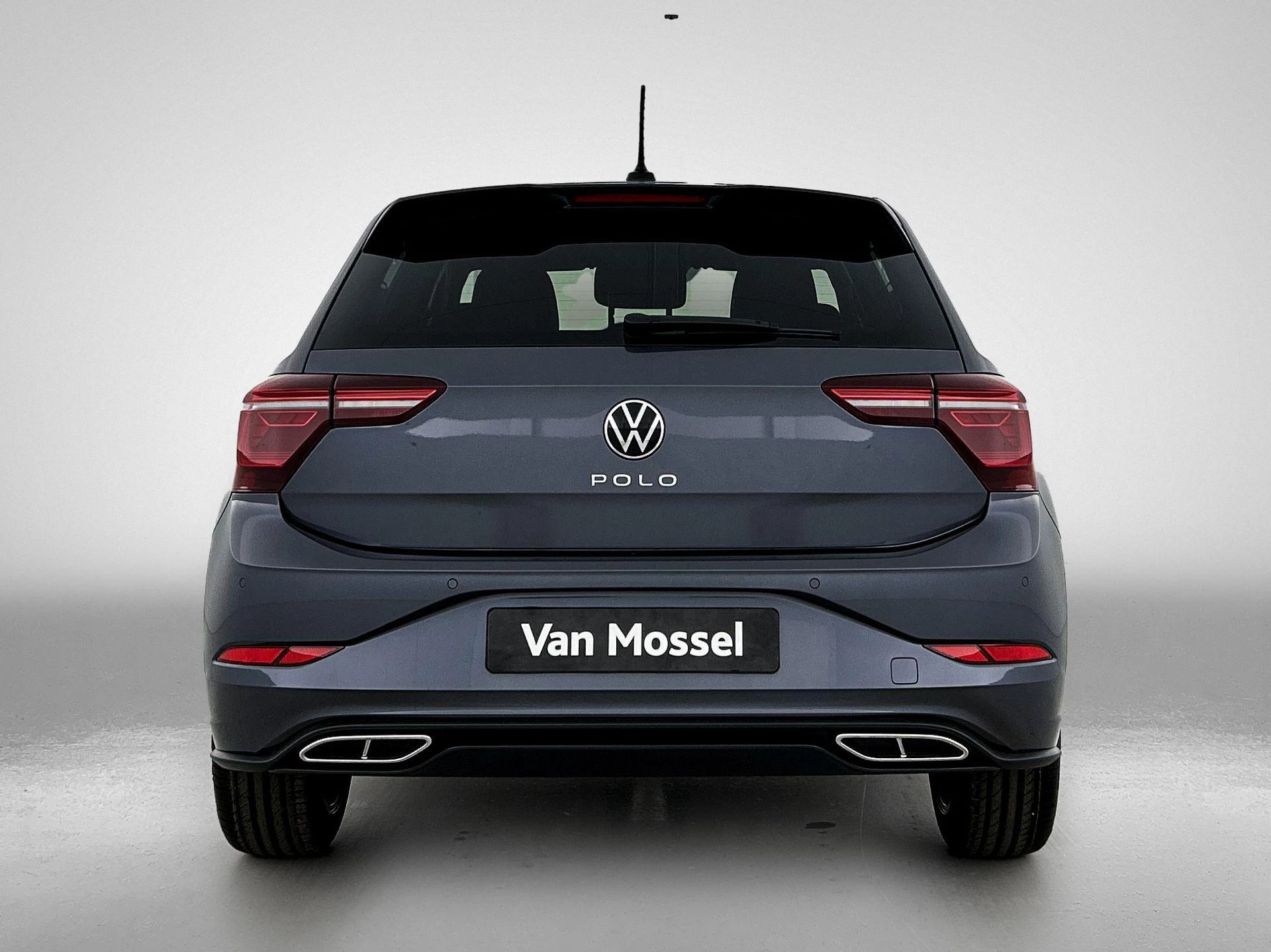 Volkswagen-Polo-image-2