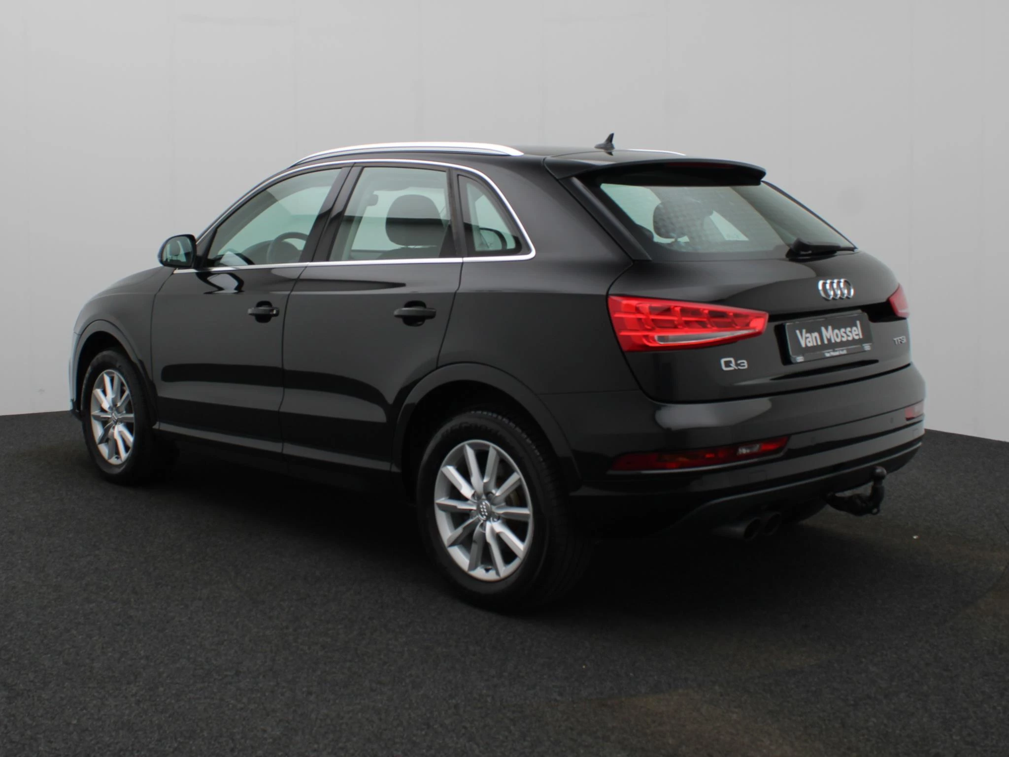 Audi-Q3-image-1