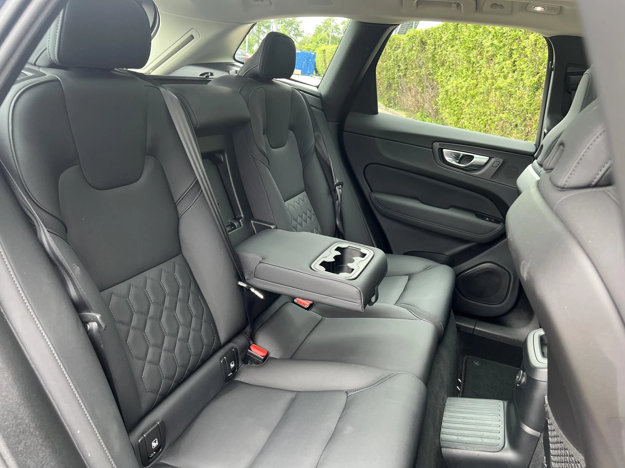 Volvo XC60 T6 Plug-in hybrid AWD Ultra Dark Trekhaak Aut.