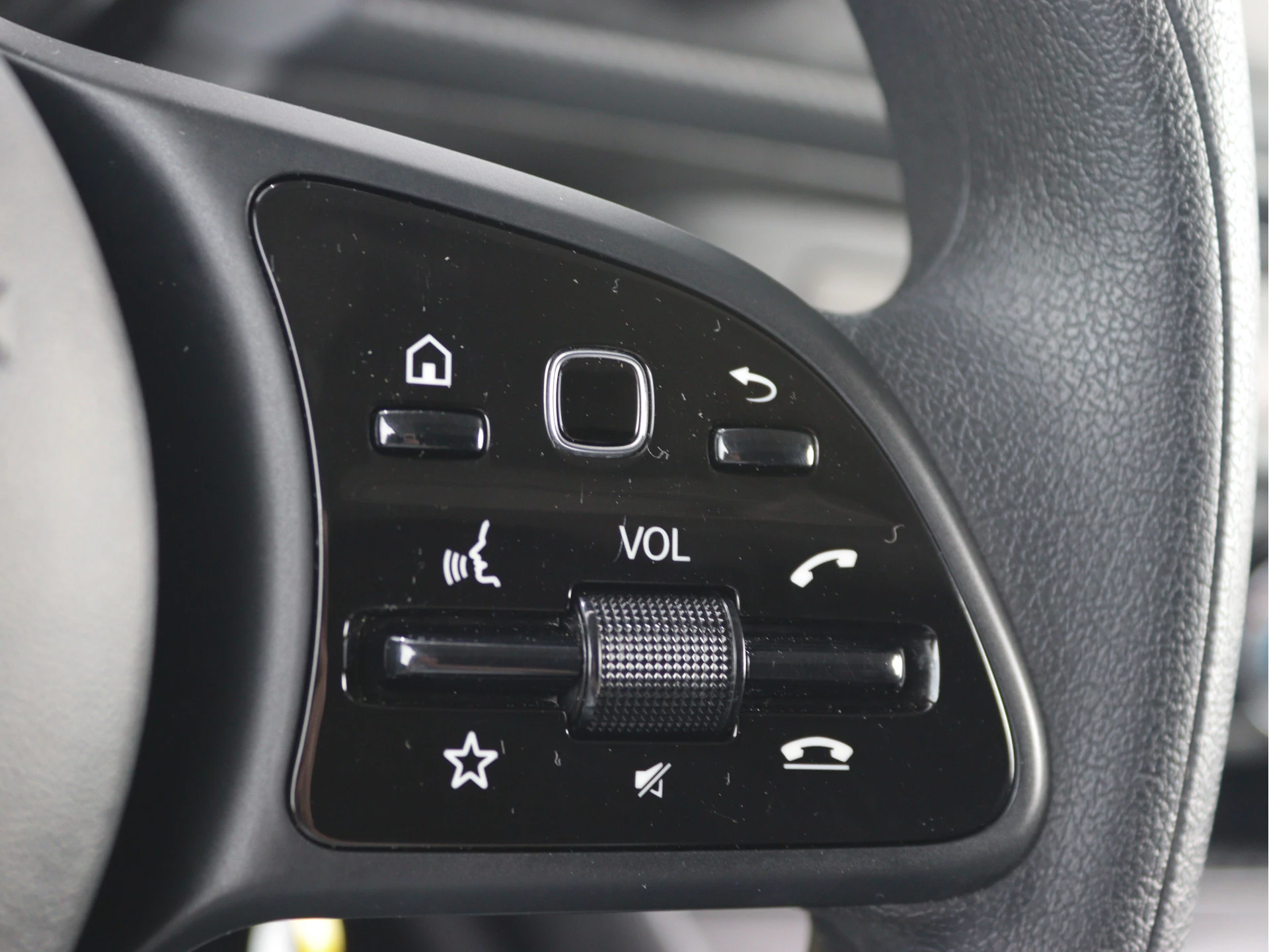 Mercedes-Benz-Citan-image-11