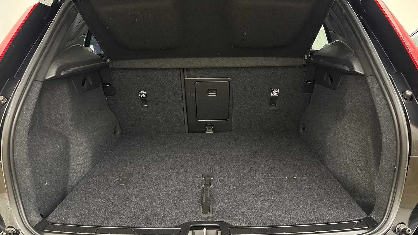 Volvo-XC40-image-9