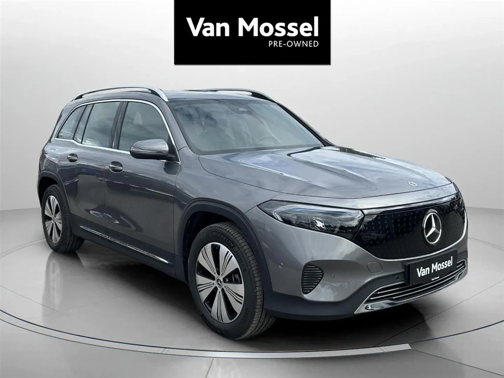 Mercedes-Benz-EQB-image-2