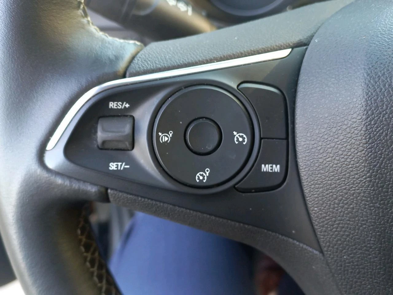 Opel-Crossland X-image-15