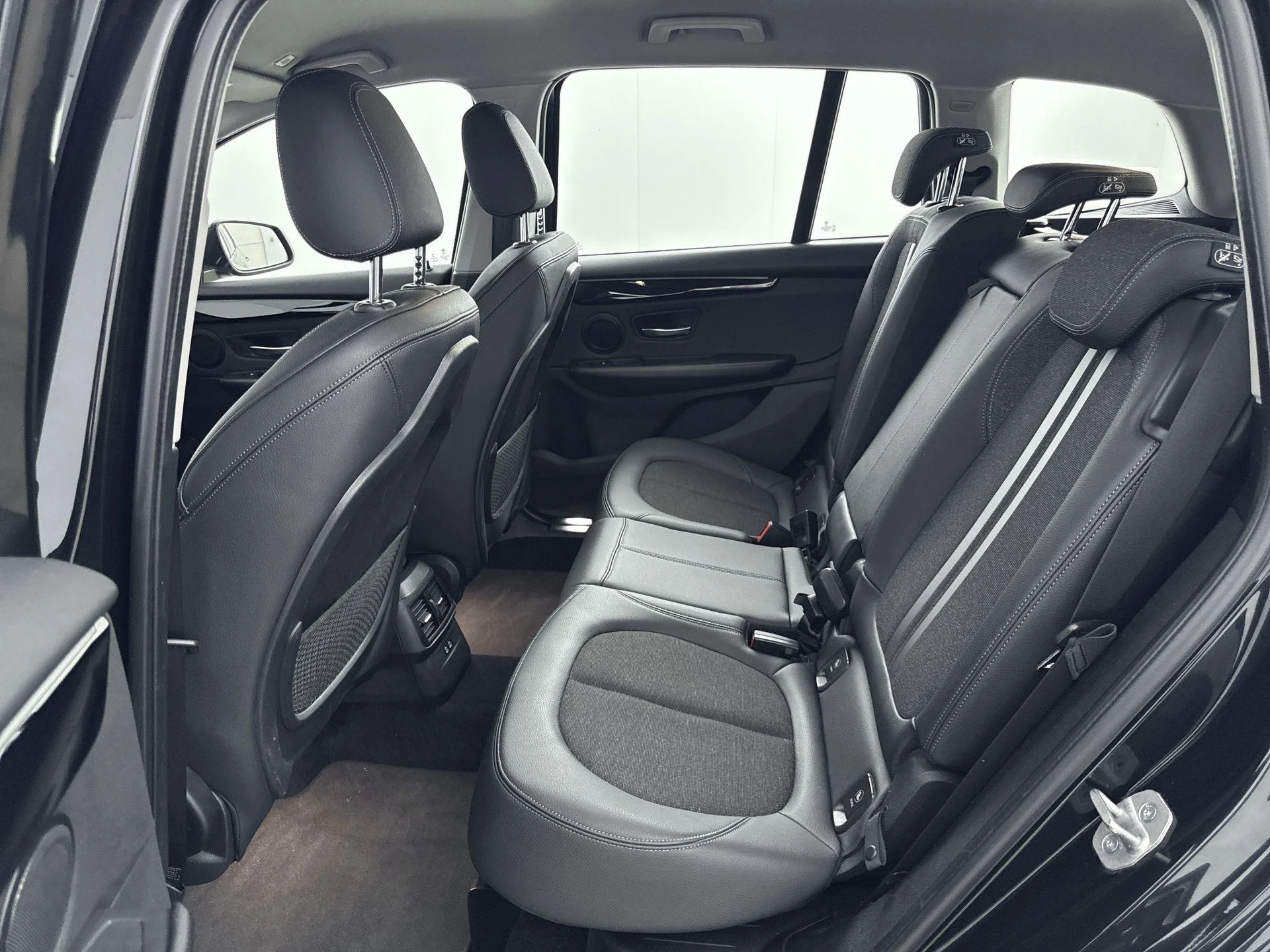 BMW-2 Serie-image-25