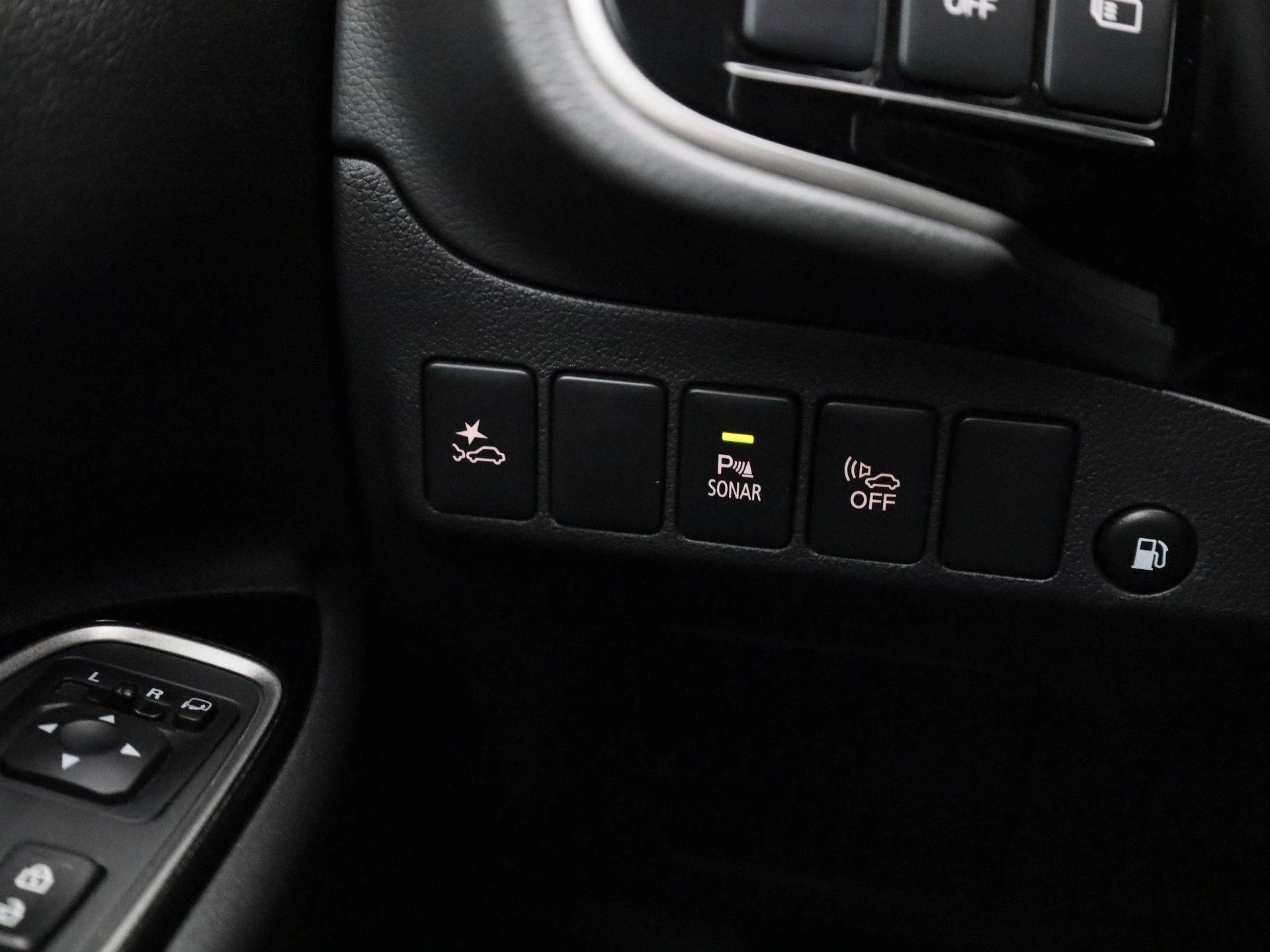 Mitsubishi-Outlander-image-24