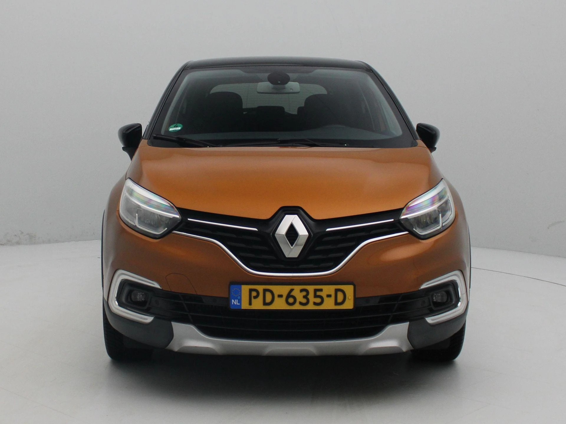 Renault-Captur-image-2