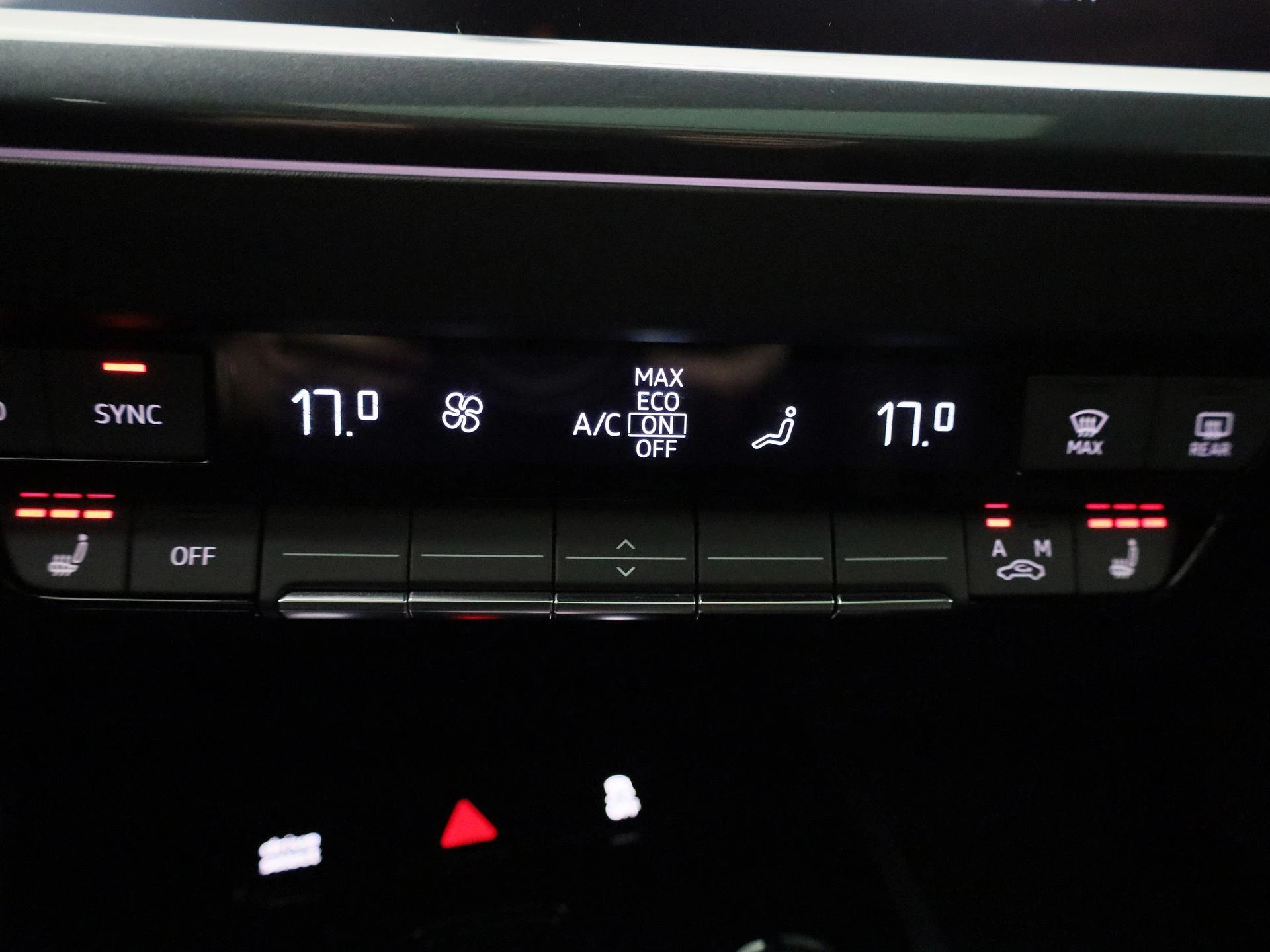 Audi-Q4 Sportback e-tron-image-23