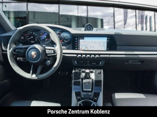 Porsche-911-image-12
