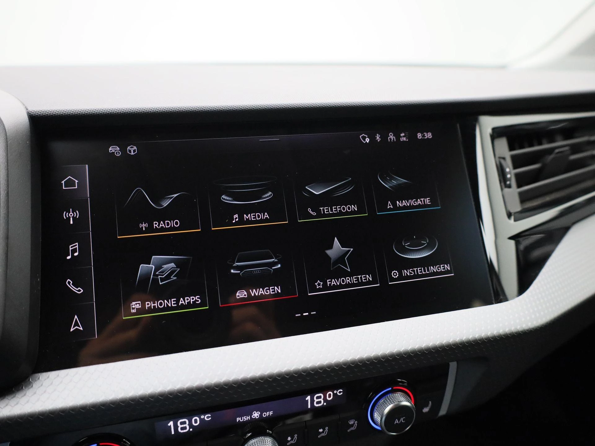 Audi-A1 Sportback-image-19