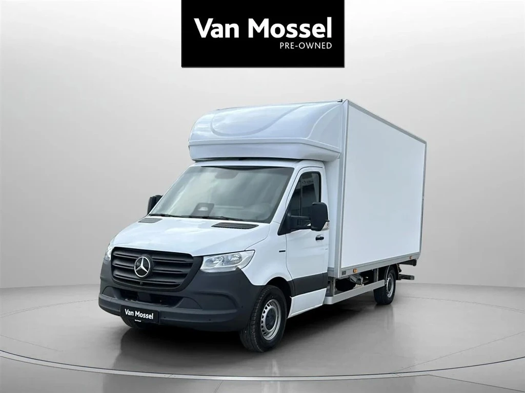 Mercedes-Benz-eSprinter-image-0
