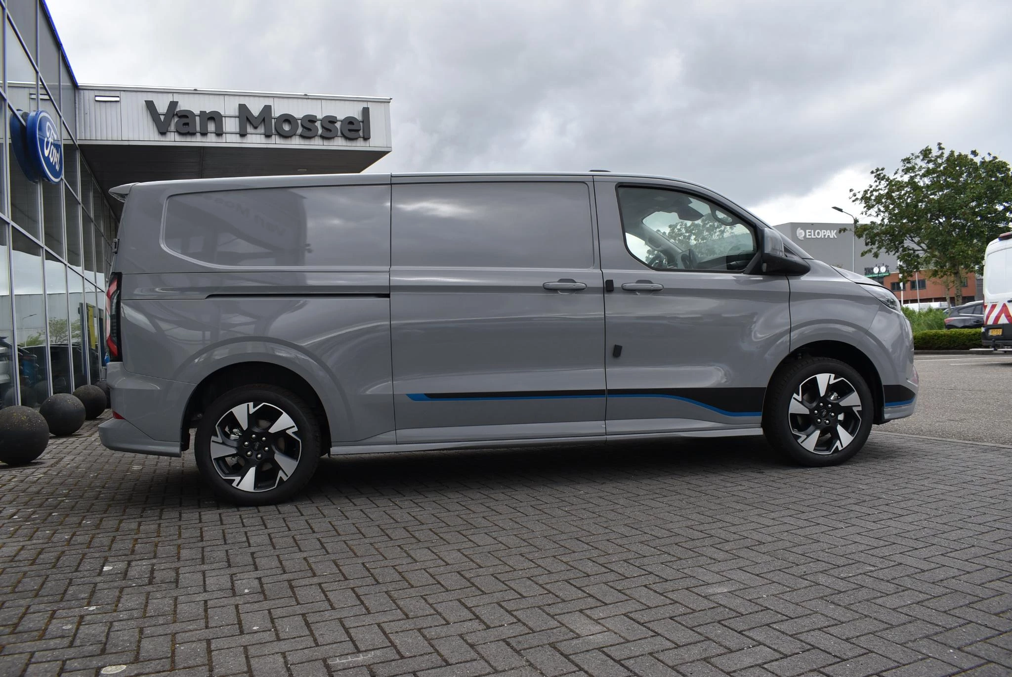 Ford-E-Transit-image-3