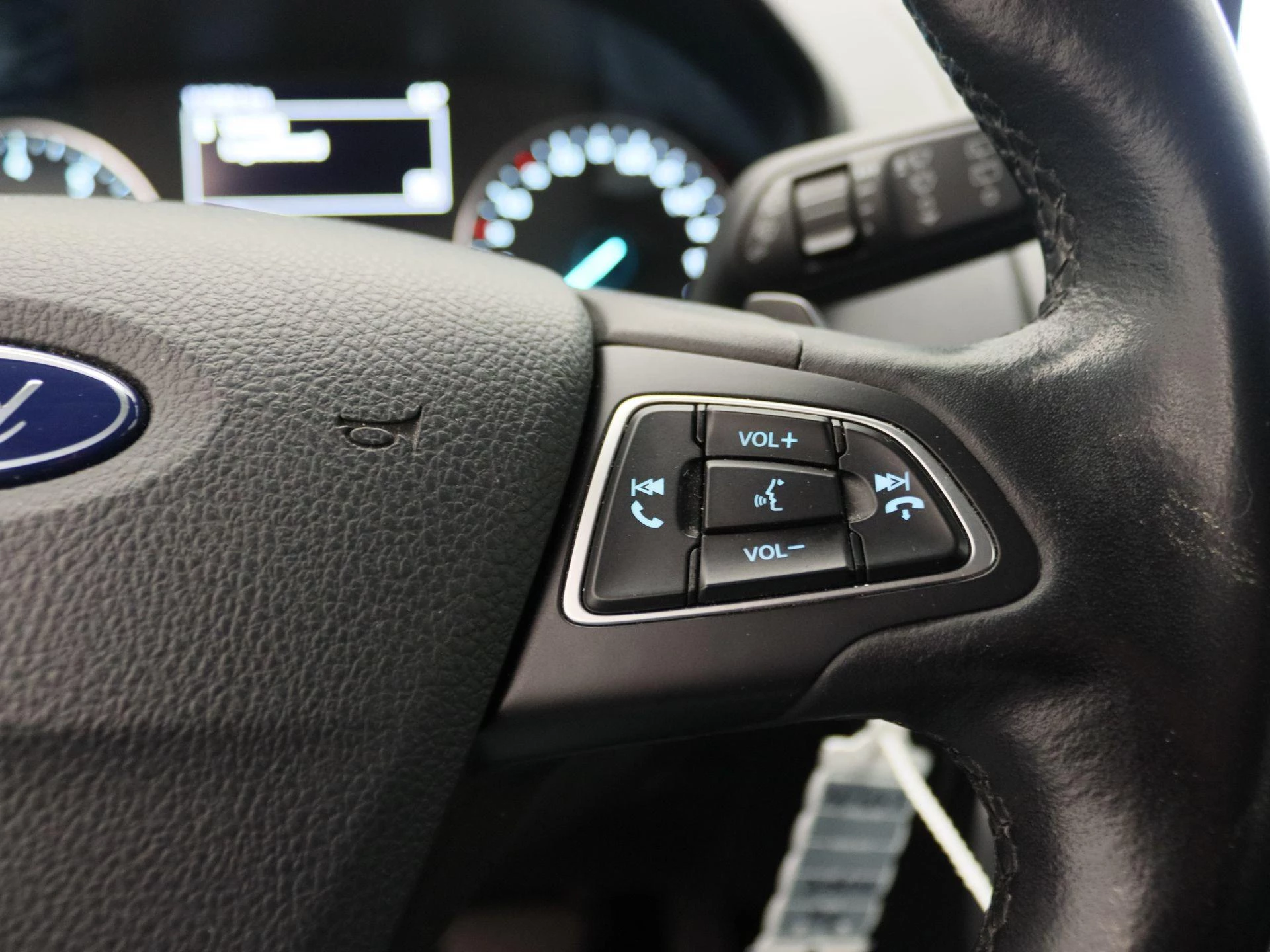 Ford-EcoSport-image-17