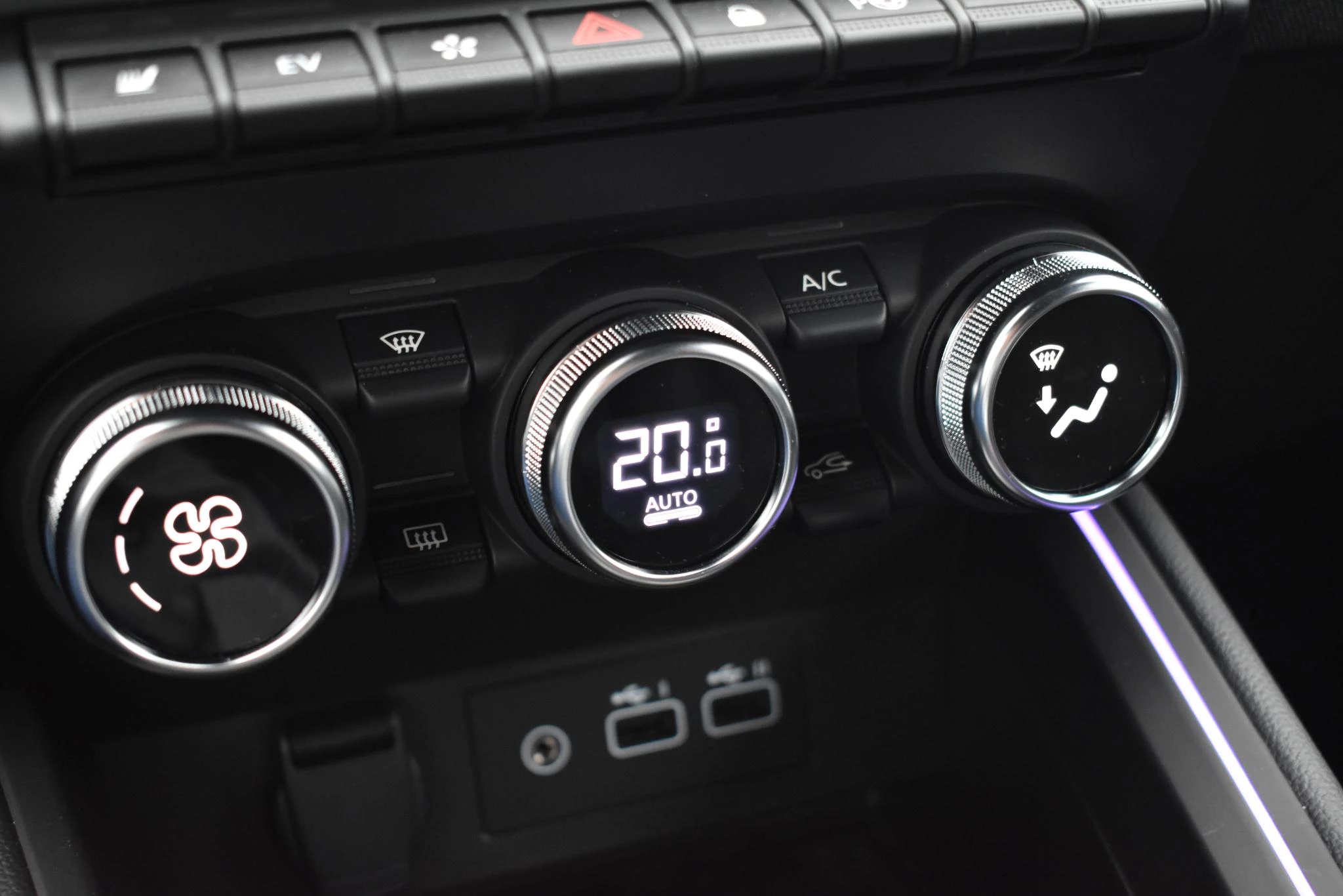 Renault-Clio-image-20